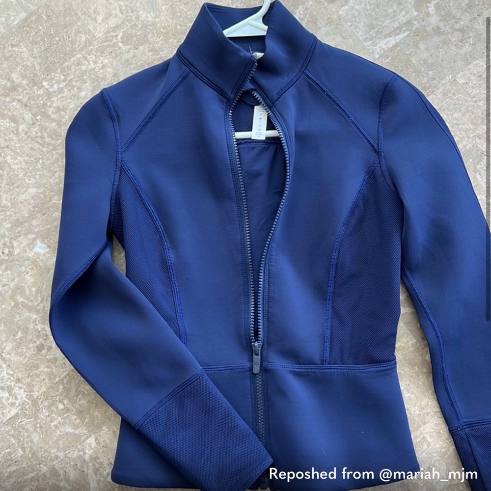 Lululemon size 4 Jacket